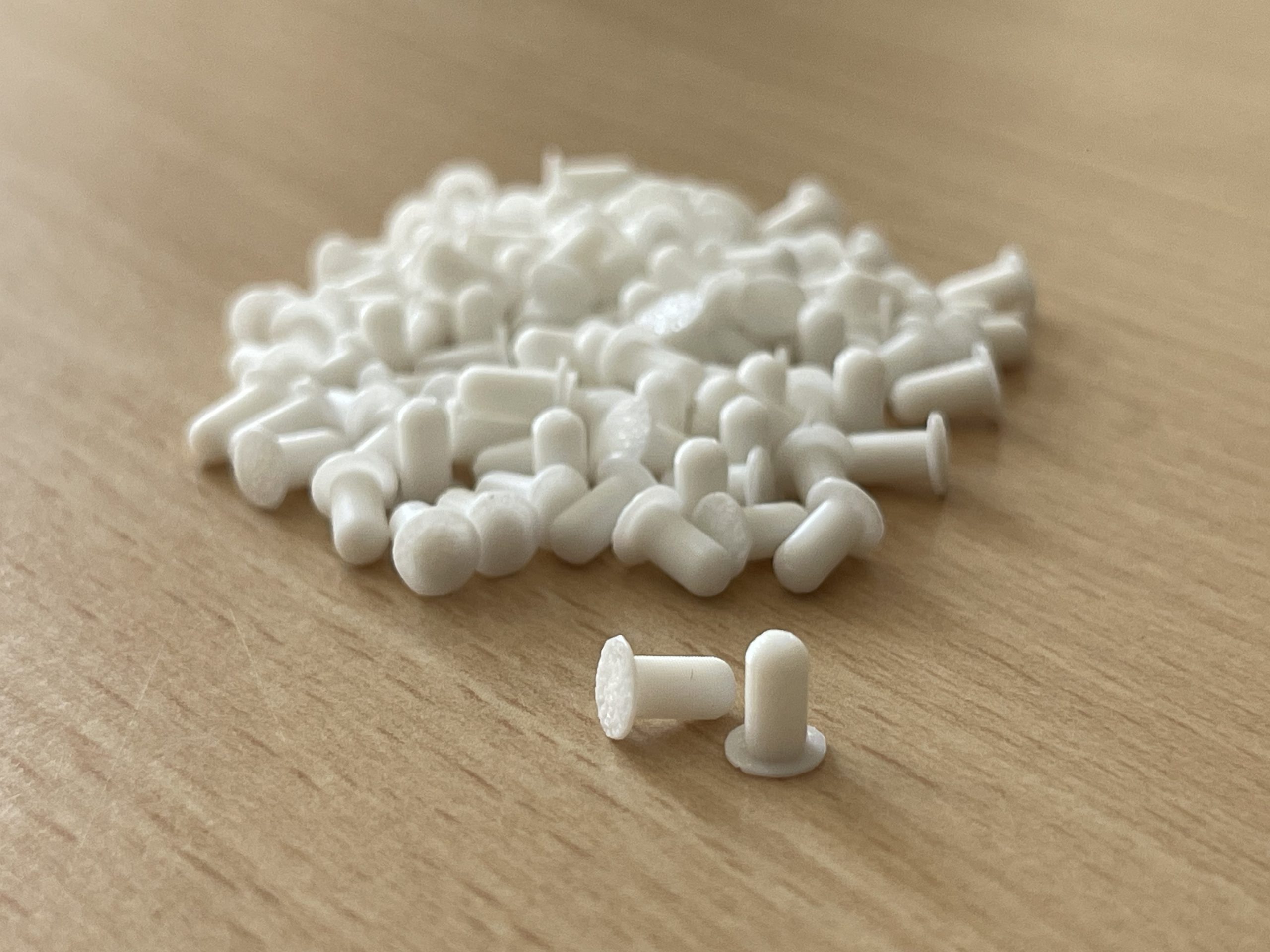 Lochabdeckungen für IKEA Besta / Brimnes – Bild 3