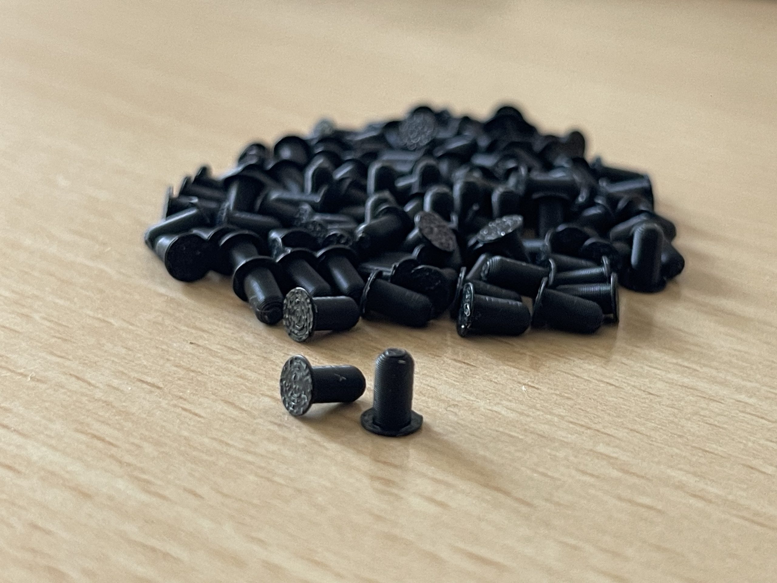 Lochabdeckungen für IKEA Besta / Brimnes – Bild 4