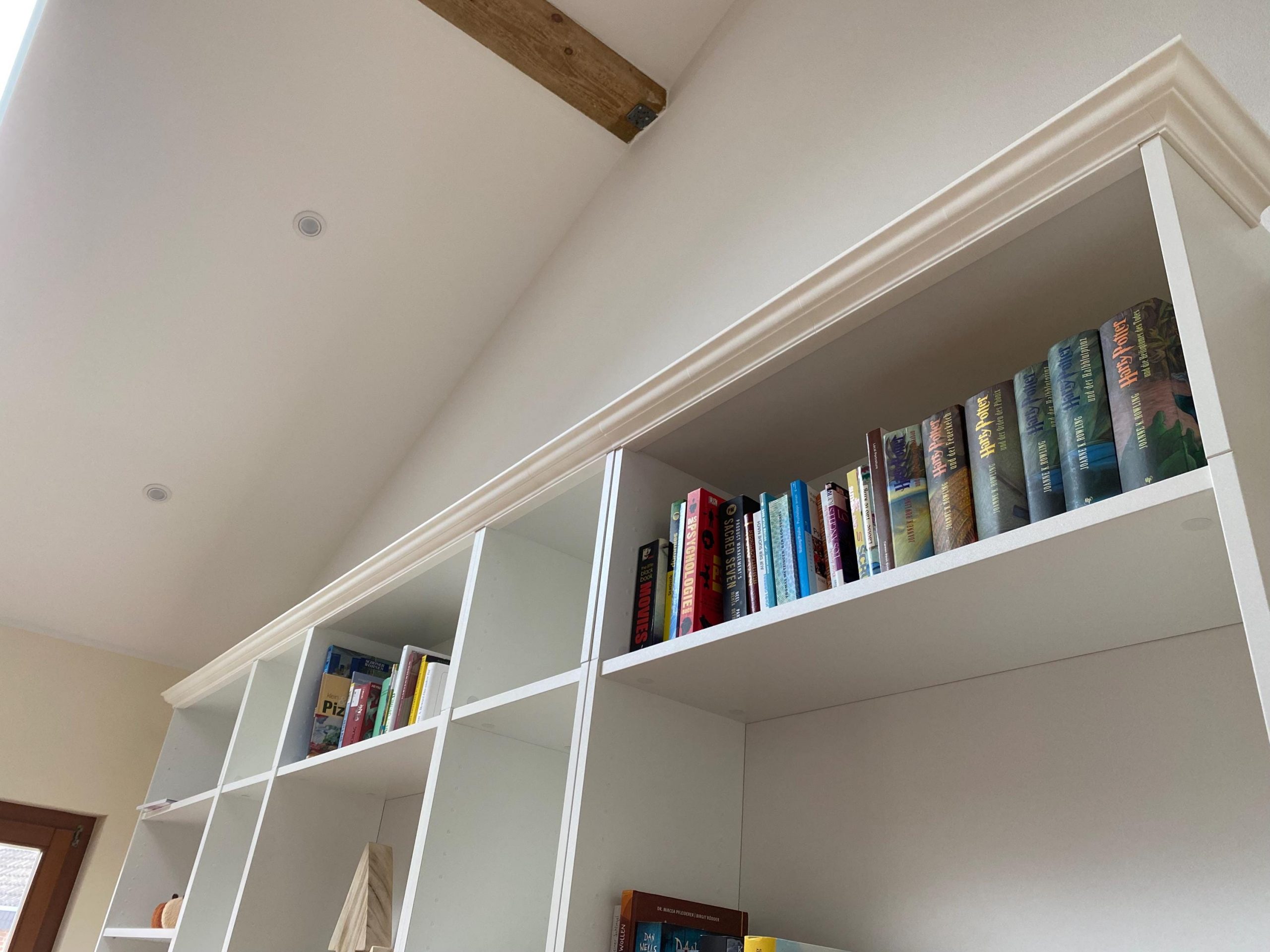 Stuckleisten für IKEA Billy Regal – Bild 2